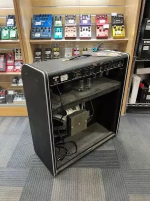 Traynor YBA-4 combo - vintage 1970's tube amp 2